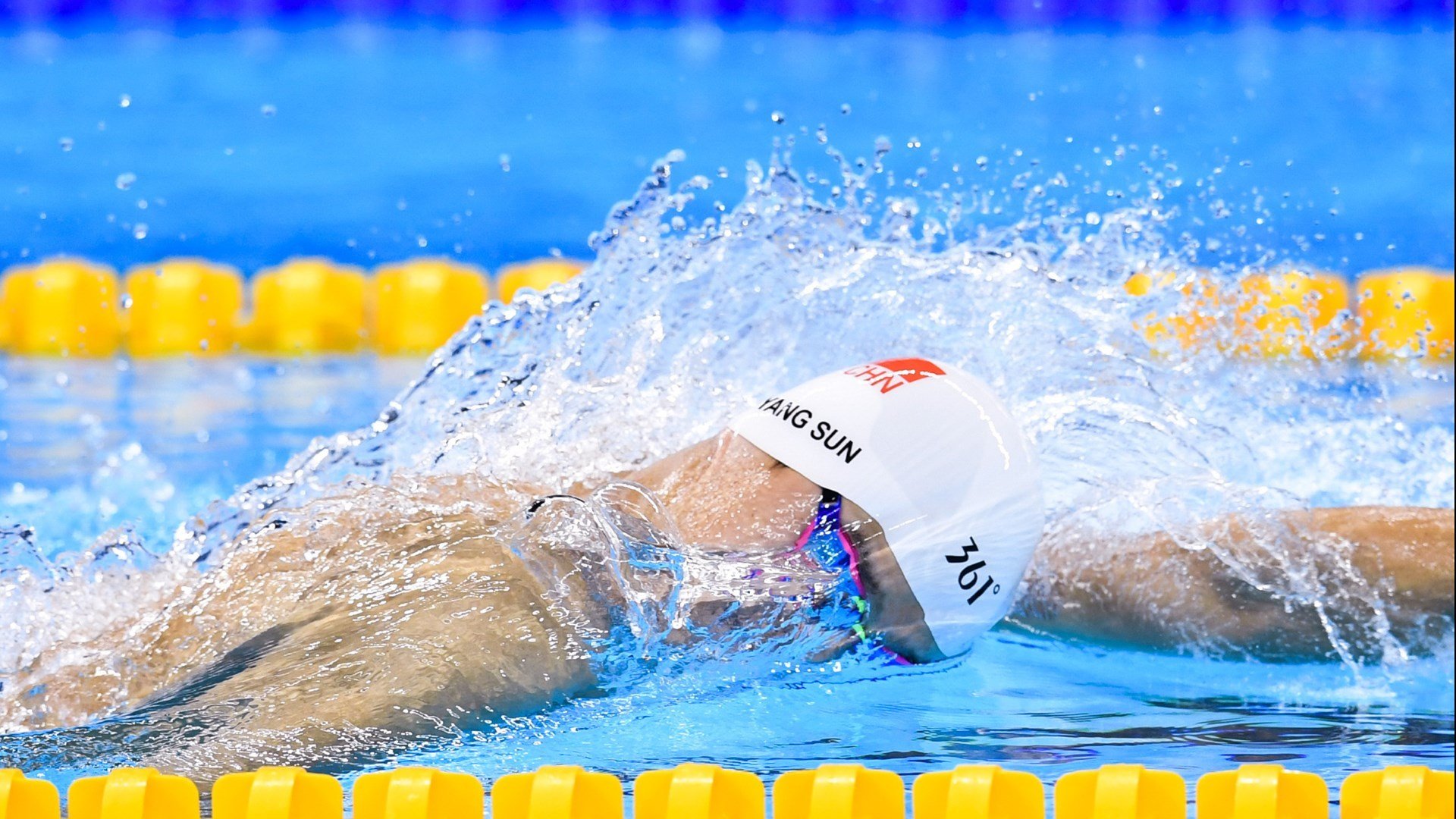 训练方法多元化促进运动员全面发展，多元化锻炼