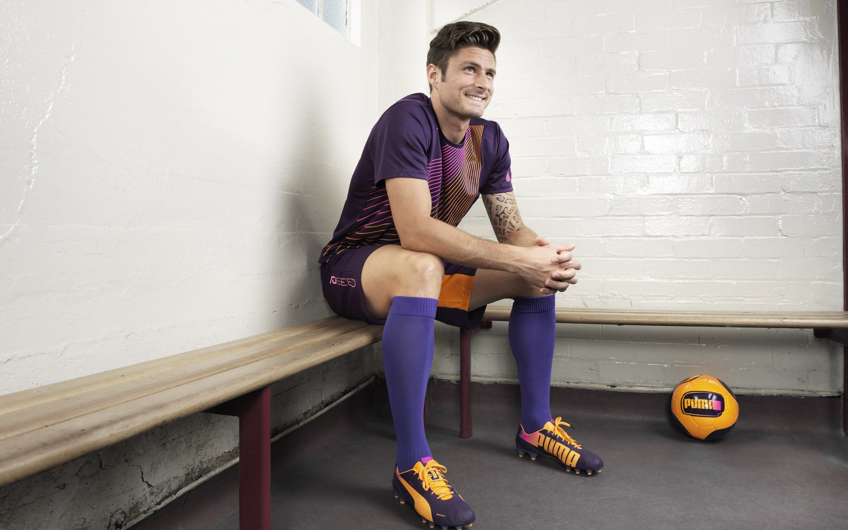 沃尔什50米蝶泳创赛会最佳成绩，沃尔50佳球视频